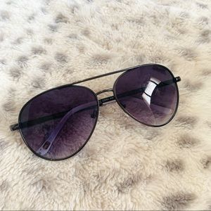 Black aviator sunglasses!